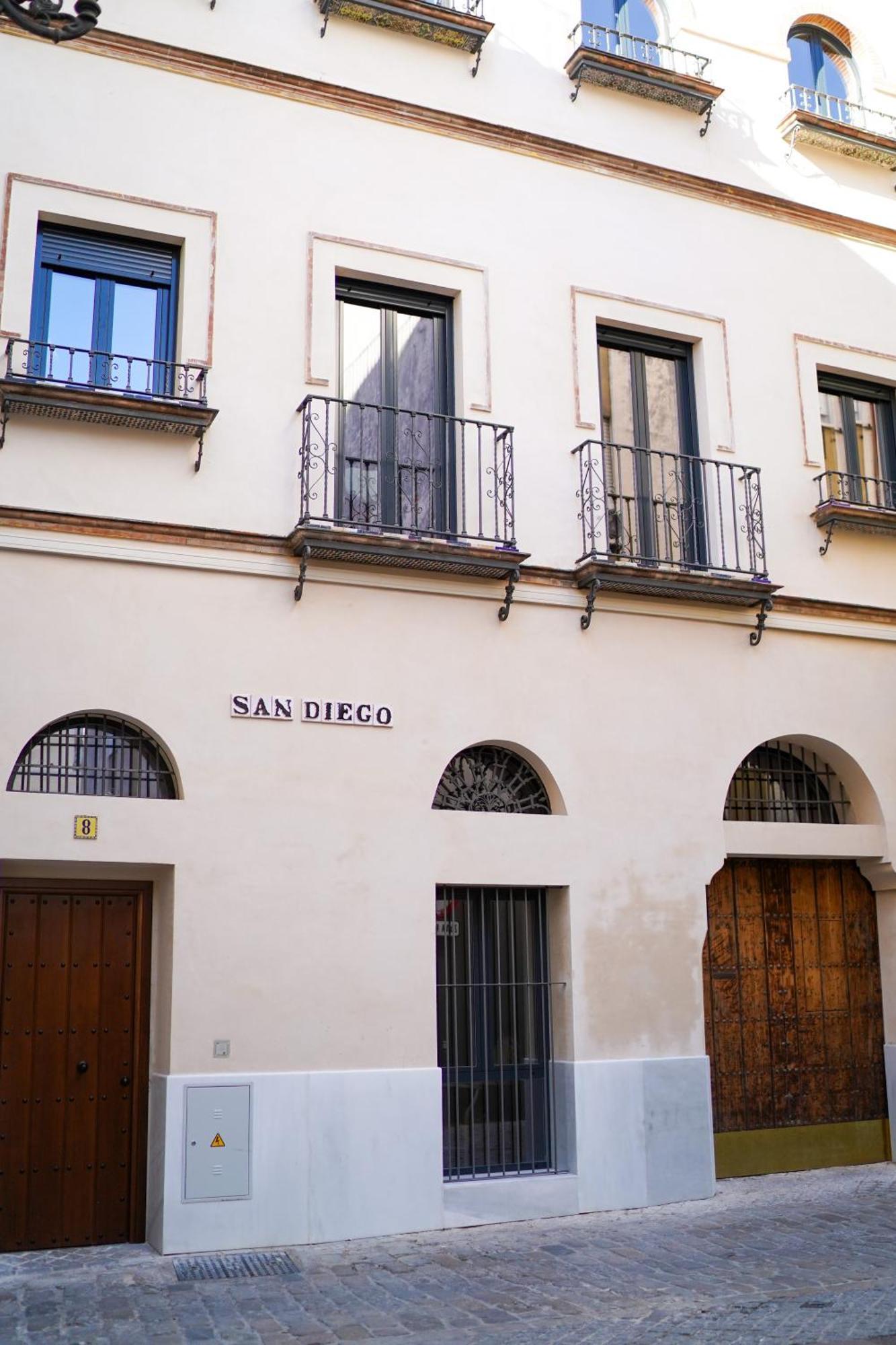 San Diego Cathedral Sevilla II Εξωτερικό φωτογραφία